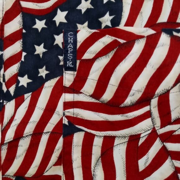 Chaps Ralph Lauren Button Down - Picture 3 of 4